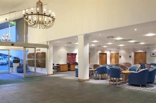 фото отеля Holiday Inn Swindon