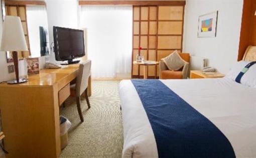 фото отеля Holiday Inn Swindon