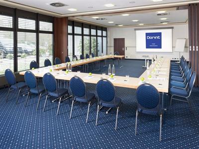 фото отеля Novotel Kaiserslautern