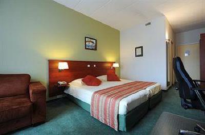 фото отеля Golden Tulip Hotel Zevenbergen