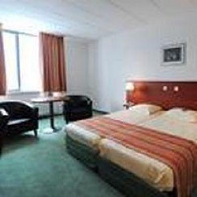 фото отеля Golden Tulip Hotel Zevenbergen