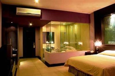 фото отеля FM7 Resort Hotel
