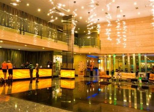 фото отеля FM7 Resort Hotel