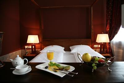 фото отеля Hotel Maison Am Adenauerplatz Berlin
