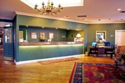 фото отеля BEST WESTERN White Bear Country Inn