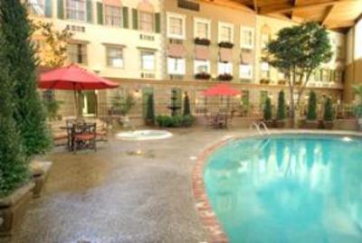 фото отеля BEST WESTERN White Bear Country Inn
