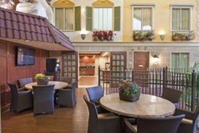 фото отеля BEST WESTERN White Bear Country Inn