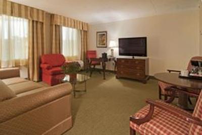 фото отеля BEST WESTERN White Bear Country Inn