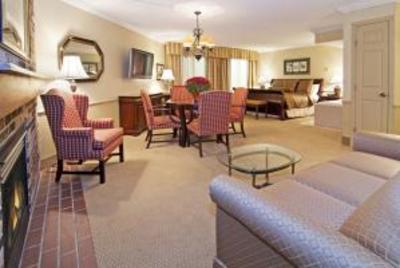 фото отеля BEST WESTERN White Bear Country Inn