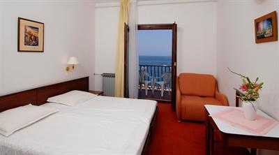 фото отеля Mediteran Hotel
