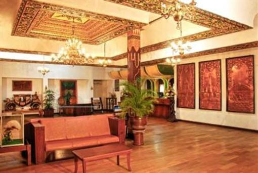 фото отеля Sriwedari Hotel