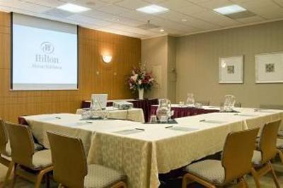 фото отеля Hilton Hotel Fairlawn Akron