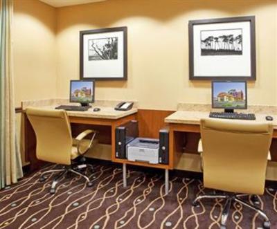 фото отеля Holiday Inn Express & Suites Salinas