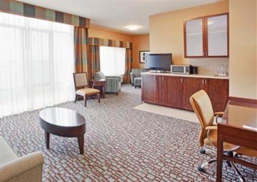 фото отеля Holiday Inn Express & Suites Salinas