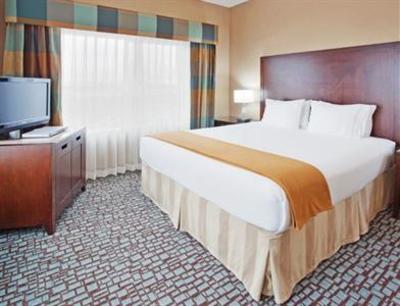 фото отеля Holiday Inn Express & Suites Salinas