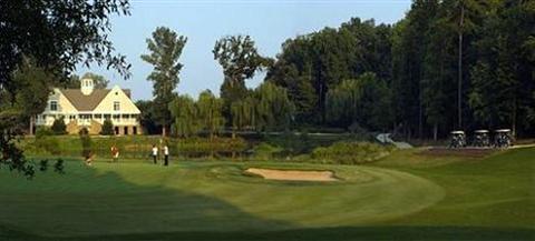фото отеля Embassy Suites Charlotte - Concord / Golf Resort & Spa