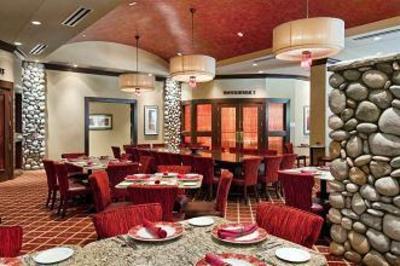 фото отеля Embassy Suites Charlotte - Concord / Golf Resort & Spa