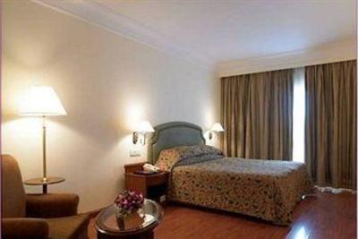 фото отеля Royal Orchid Resort Bangalore