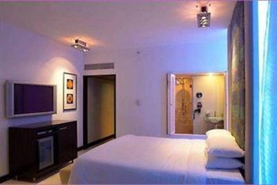 фото отеля Royal Orchid Resort Bangalore