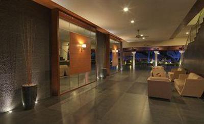фото отеля Royal Orchid Resort Bangalore