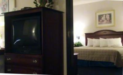 фото отеля BEST WESTERN PLUS McKinney Inn & Suites