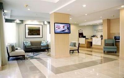 фото отеля Coast Surrey Guildford Hotel
