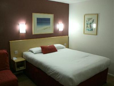 фото отеля Days Inn Bishops Stortford M11