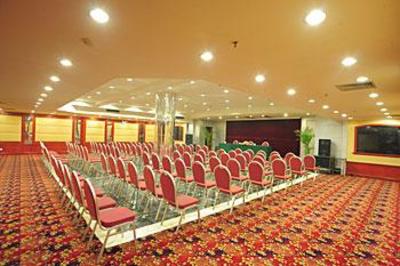 фото отеля Donghe Garden Hotel