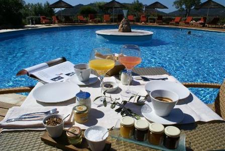 фото отеля Hotel Alivi di Santa Giulia