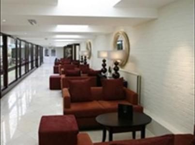 фото отеля Legacy Falcon Hotel