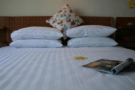 фото отеля Sunny Sanya Family Inn