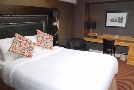 фото отеля Best Western Eglinton Arms Hotel