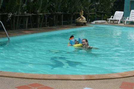 фото отеля Pong Phen Guesthouse and Bungalows