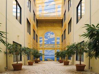 фото отеля Travelodge Phillip Street Sydney City Hotel