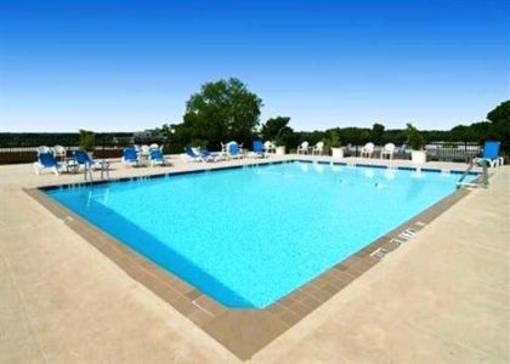фото отеля Comfort Inn & Suites Downtown Little Rock