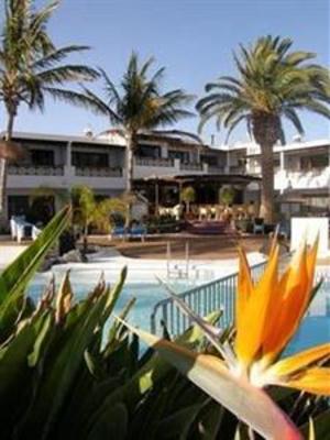 фото отеля Blue Sea Apartments Kontiki Lanzarote