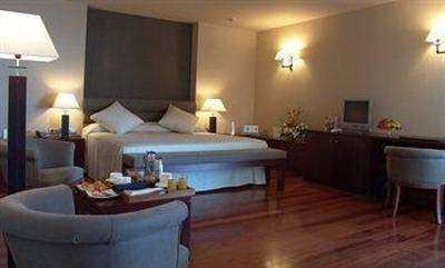 фото отеля Hotel Colon Thalasso-Termal