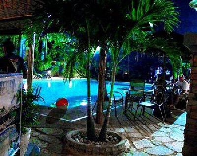 фото отеля ALTA Cebu Resort Cordova (Cebu)