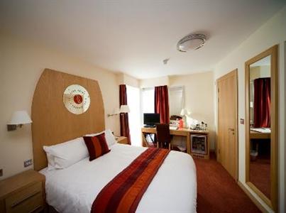 фото отеля Ramada Birmingham North Cannock