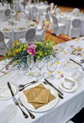фото отеля Embassy Suites Loveland - Hotel, Spa and Conference Center