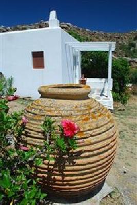 фото отеля Rhenia Hotel And Bungalows