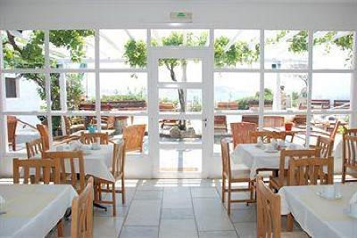 фото отеля Rhenia Hotel And Bungalows