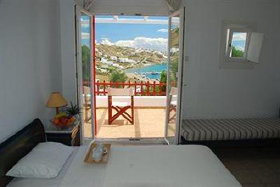 фото отеля Rhenia Hotel And Bungalows