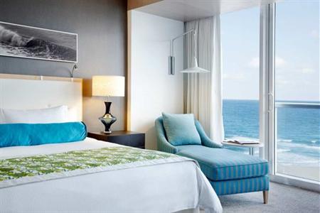 фото отеля Boca Beach Club, A Waldorf Astoria Resort