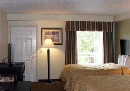 фото отеля MainStay Suites Knoxville
