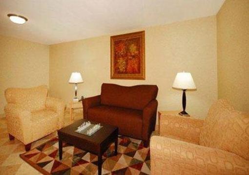 фото отеля MainStay Suites Knoxville