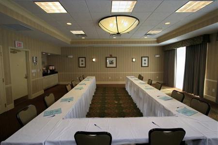 фото отеля Hilton Garden Inn Hattiesburg