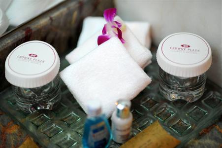 фото отеля Crowne Plaza Hotel Abu Dhabi