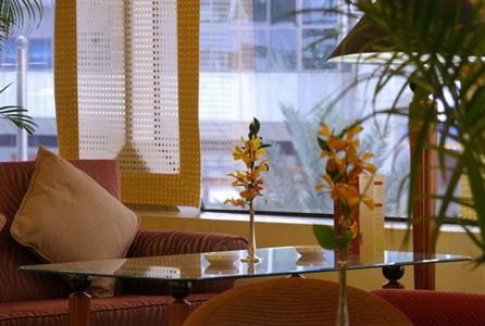 фото отеля Crowne Plaza Hotel Abu Dhabi