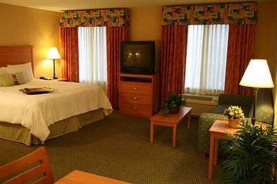 фото отеля Hampton Inn & Suites Lathrop